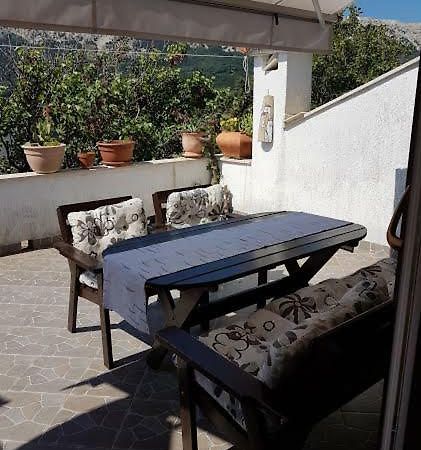 Edo-Krok Baška Exteriör bild